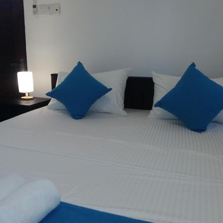 Queens Airport Residence Negombo Eksteriør bilde