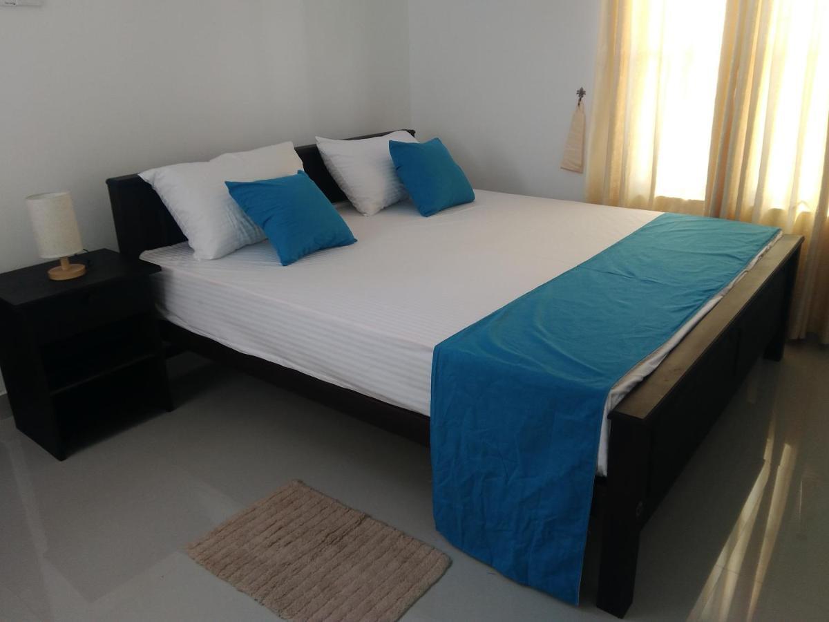 Queens Airport Residence Negombo Eksteriør bilde